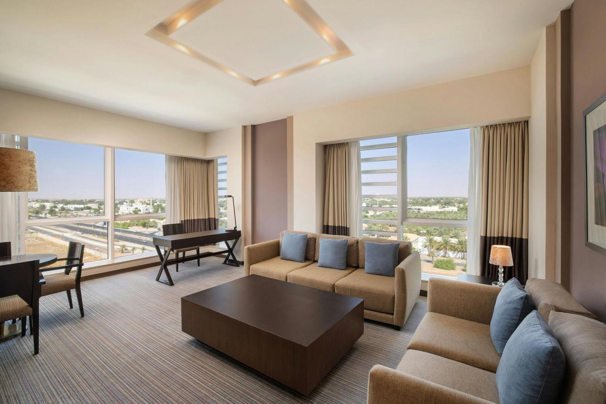 Four Points By Sheraton Al Ain Ngoại thất bức ảnh