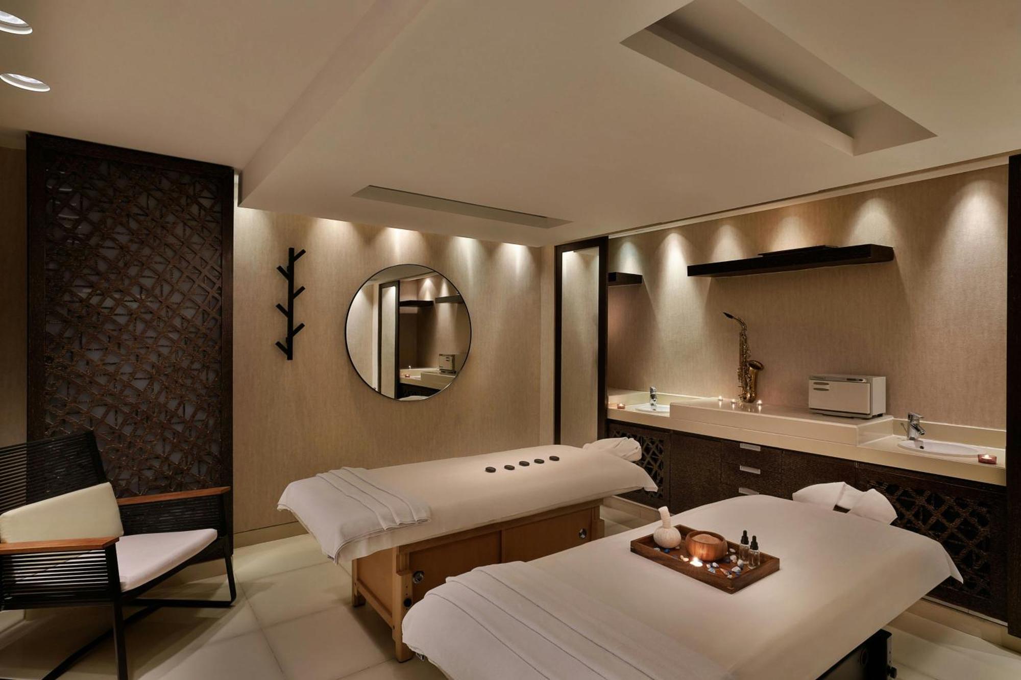 Four Points By Sheraton Al Ain Ngoại thất bức ảnh